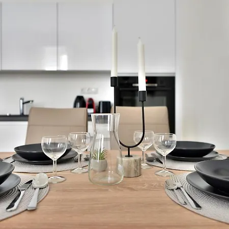 Central Newly Built Apartment, Aradi/2 Apartment